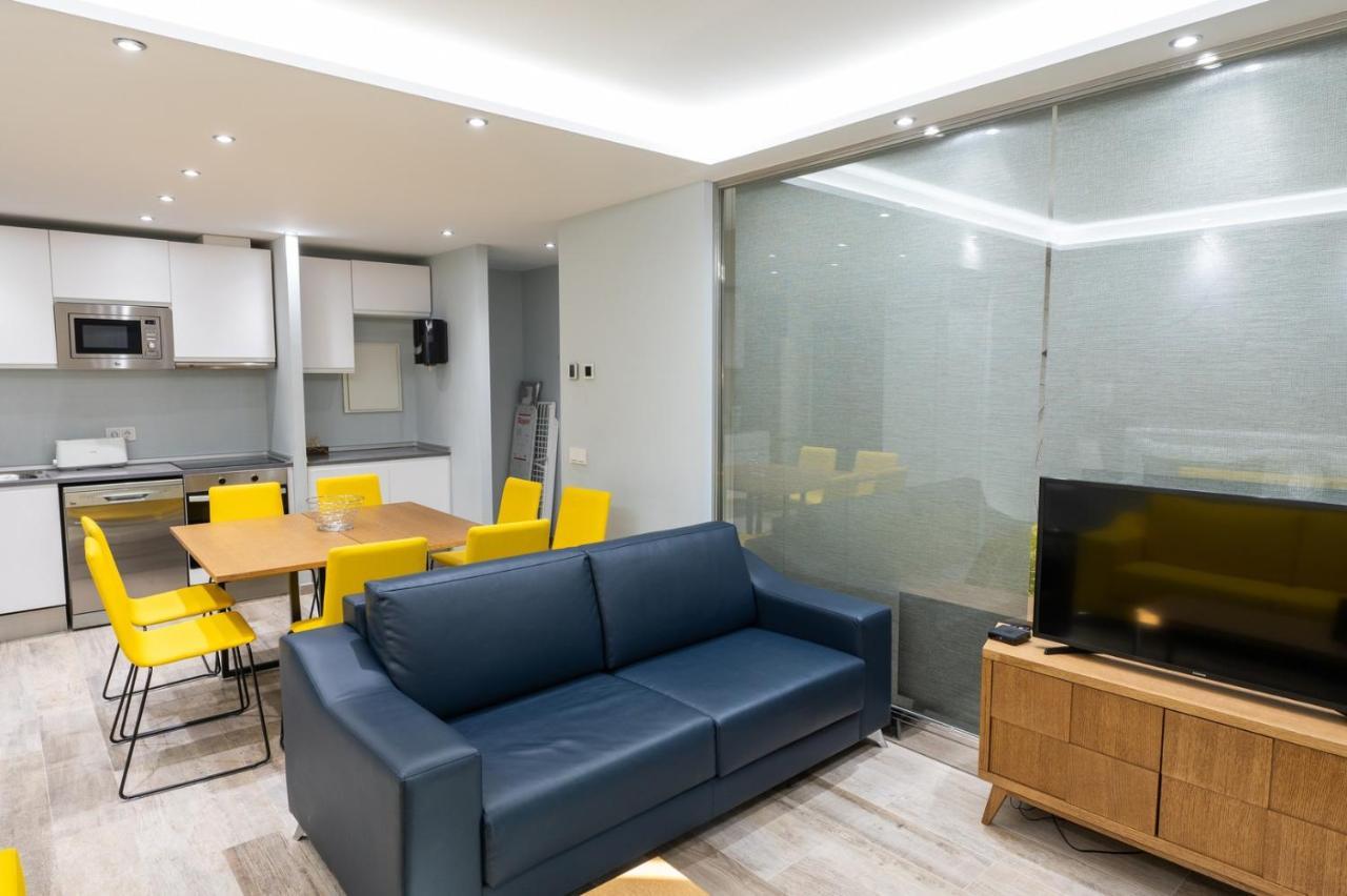 The Mirror & Luxury Appartement *